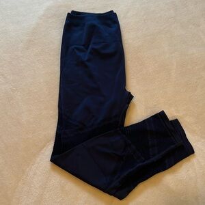 Fabletics Mosaic 7/8 High Waisted Leggings